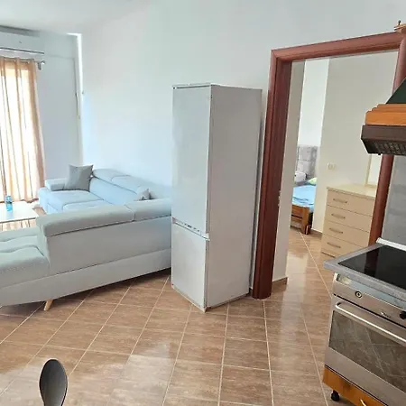 Vini Apartman Durrës